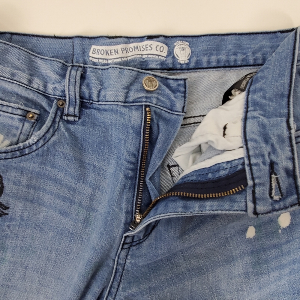 Broken Promises heartbreak skull scorpion  factory distressed ultra-slim jeans - Picture 6 of 14